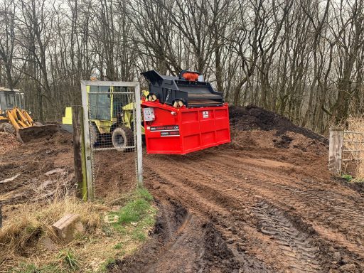 Siebanlagefür erde Mutterboden sieben kleine siebanlage mutterbodensieben rotesiebanlage 