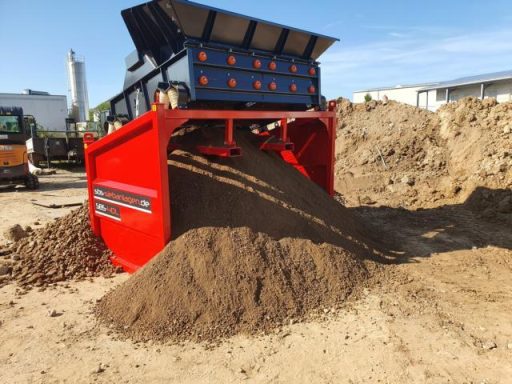 erdesieben mit der siebanlage oberbodensieben mutterbodensieben kleinesiebanlage sandsieben humussieben mit der siebanlage 